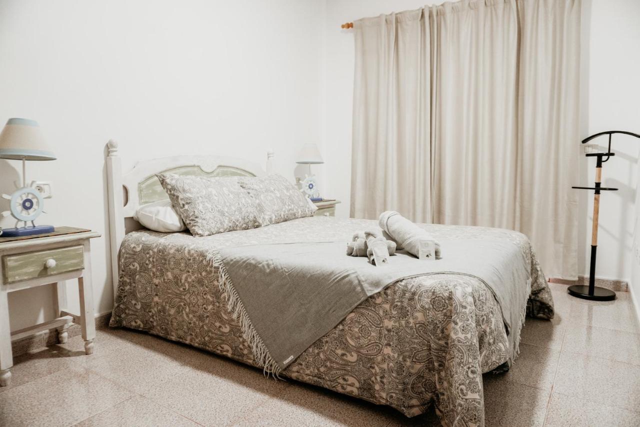 Casa Costas, Maretas *