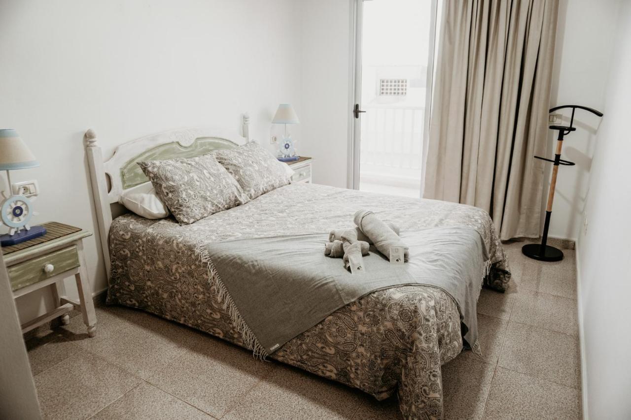 Casa Costas, Maretas *